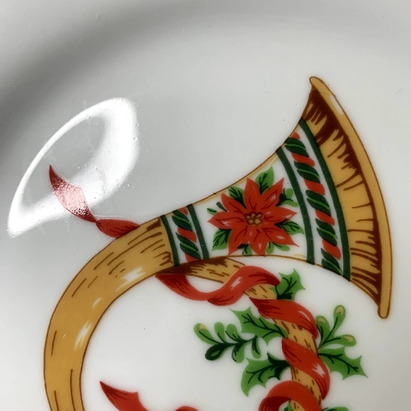Replacement...2 Vintage Christmas Horn Gibson dessert Plates 8 in. - Picture 2 of 3